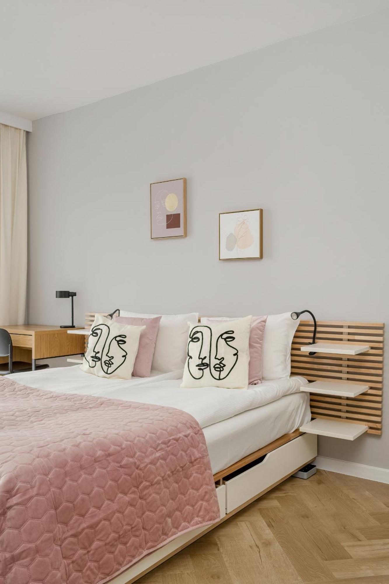 Michalczyka Stylish Apartment With Parking In The City Center Of Wroclaw By Noclegi Renters Exterior photo