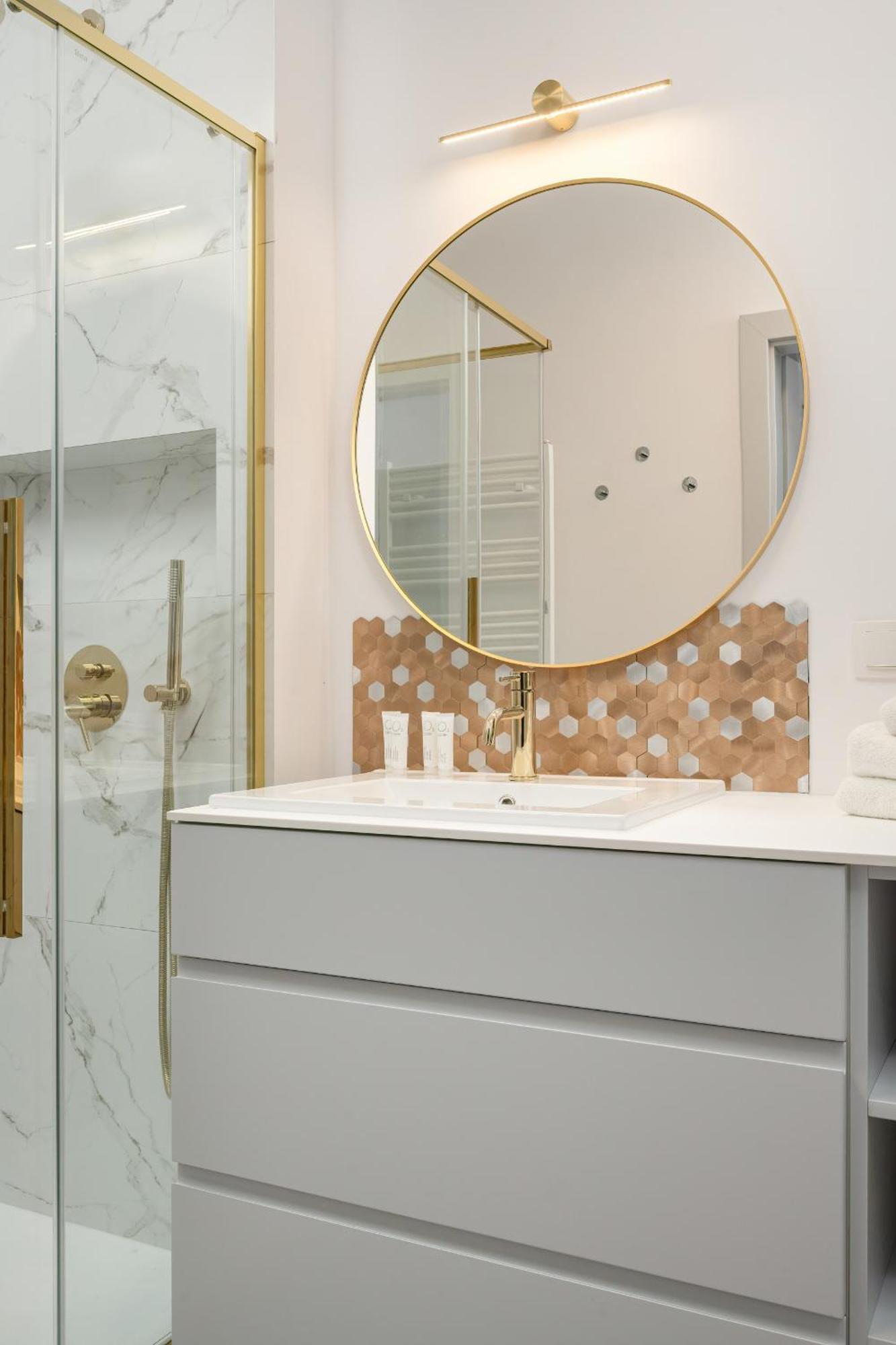 Michalczyka Stylish Apartment With Parking In The City Center Of Wroclaw By Noclegi Renters Exterior photo